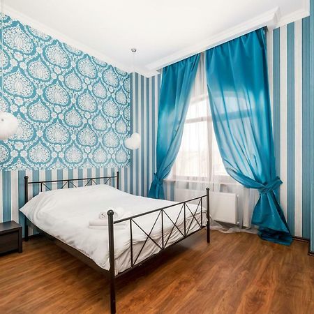 Stylish Apartment With A Balcony Overlooking The Park Oděsa Exteriér fotografie